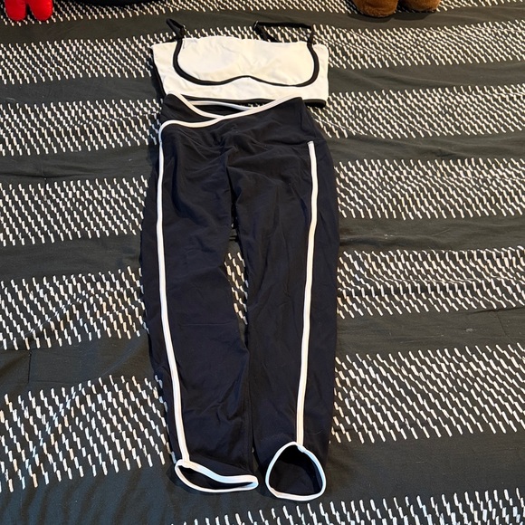 Glowmode Pants - Glowmode leggings and Amazon top